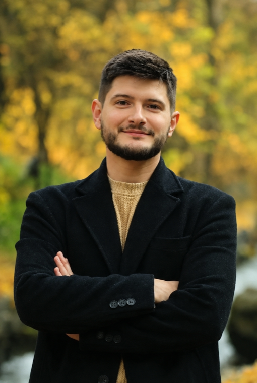 Портрет врача Kanra Mustafa-Ali